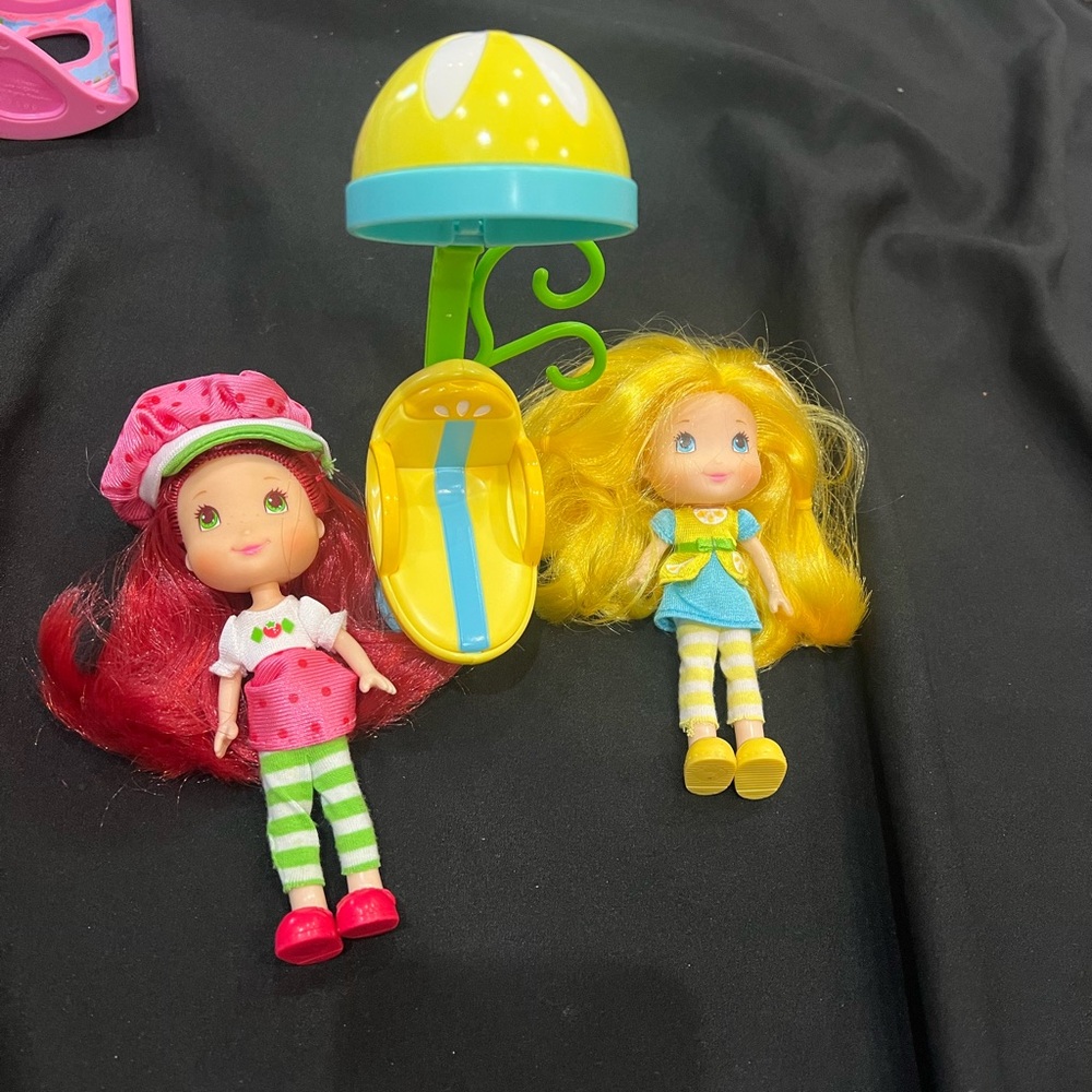 Strawberry shortcake lot